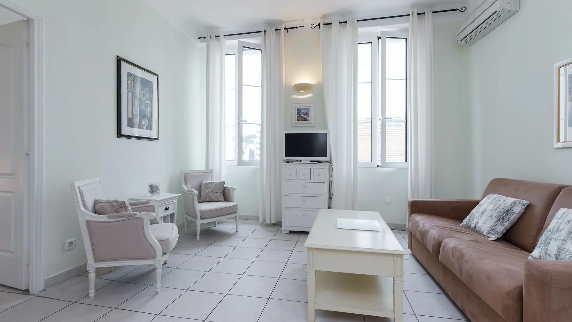 Godiva Apartman Cannes